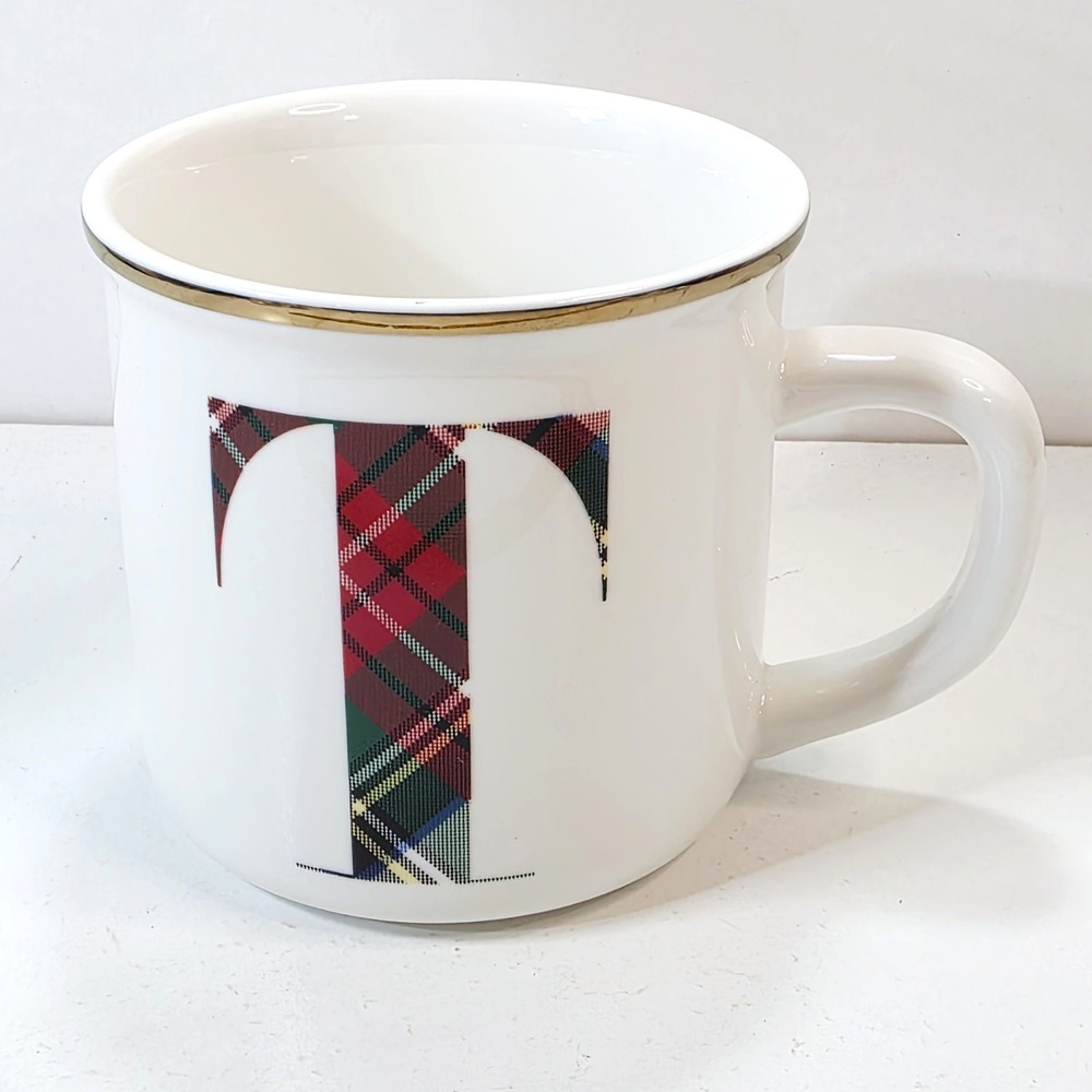 Pottery Barn Stewart Plaid Initial Monogram "T" Cup Mug Gold Trim Christmas